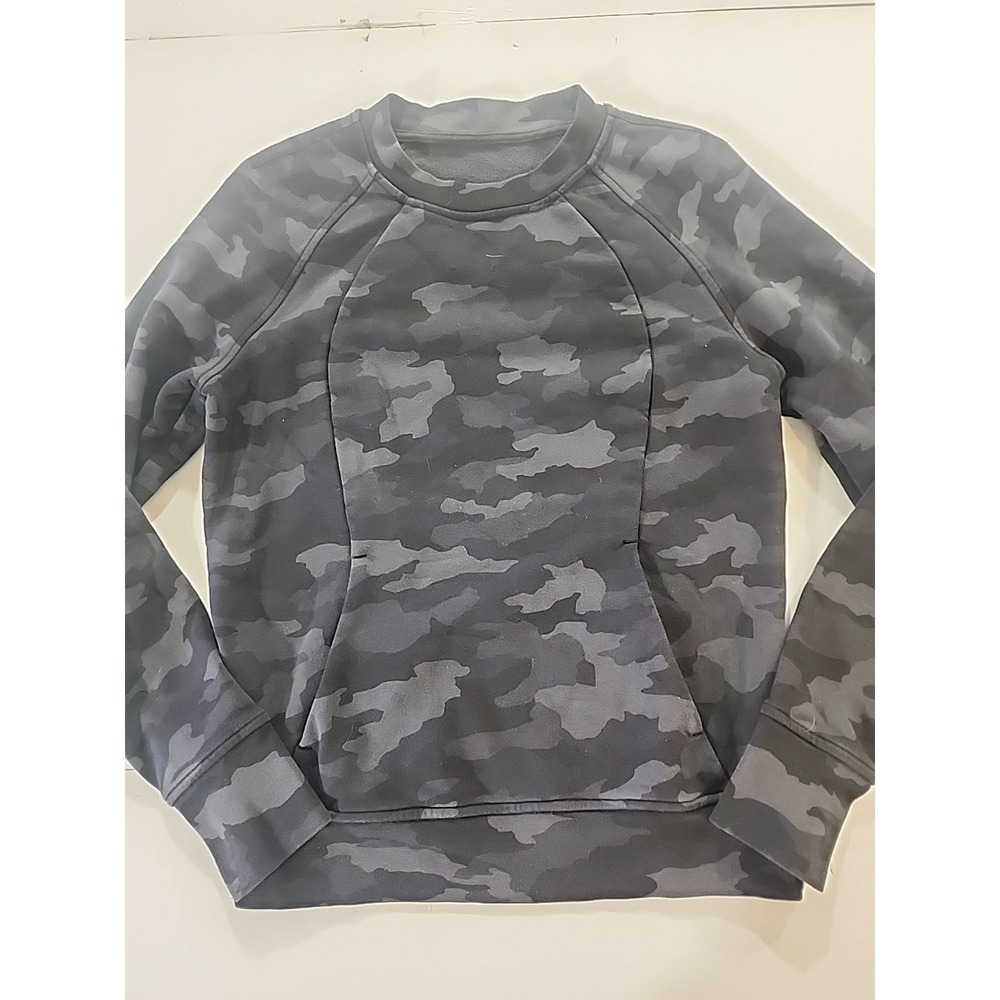 Lululemon Scuba Crew size 8 Incognito Camo Grey Black Pullover Sweatshirt Med